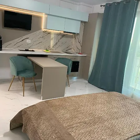 Daire Inhaus Beach Residence